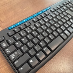 logi ワイヤレスキーボードの画像