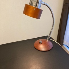 【無料】デスクランプの画像