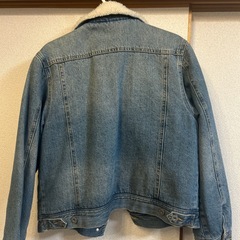 ブルゾンの画像