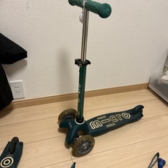 Micro キックボード(キックスクーター)2台の画像