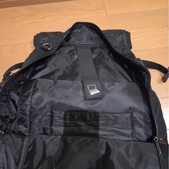 ブラック大容量リュック・バックパックの画像