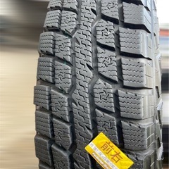 ジムニースタッドレスタイヤ　 TOYO TIRES OBSERVE W/T-Rの画像