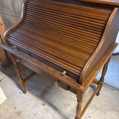 アンティーク家具の画像