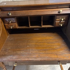 アンティーク家具の画像