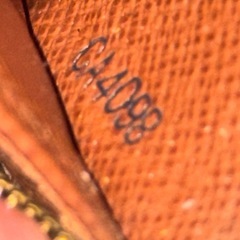 早い者勝ち　ルイヴィトン　グラフィット　ヴェルディカル　モノグラムジッピーウォレット②の画像