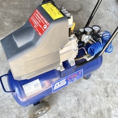 エアーコンプレッサー　高速切断機　の画像