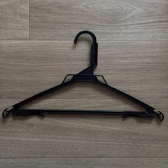 黒ハンガー ６本の画像