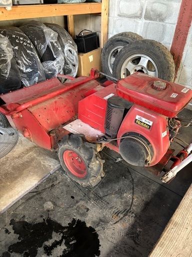 ハンマーナイフモア　自走草刈機 