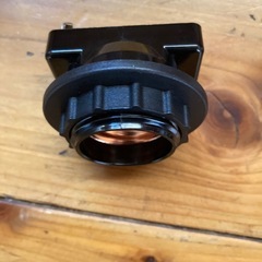 角型引掛電球ソケットと電球のセットの画像