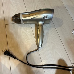 ドライヤー　KOIZUMIの画像
