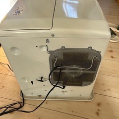 中古ダイニチ　石油ファンヒーター FKD-36NLの画像
