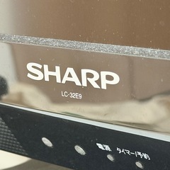 テレビ台　+  液晶テレビ　SHARP AQUOS LC-32E9  32インチ　液晶テレビの画像