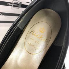 【新品/保管品】‪︎❤︎‪︎ flicka/フリッカ☆エナメルローファー Mブラックの画像