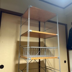 スチールラックの画像