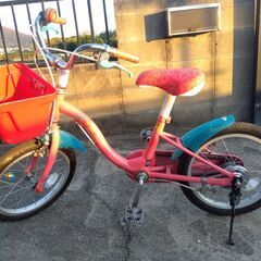幼児用自転車の画像