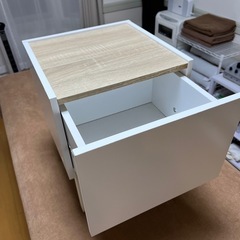 サイドテーブル　アイリスオーヤマの画像