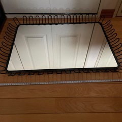 IKEA鏡の画像