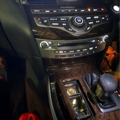 フーガハイブリッドの画像