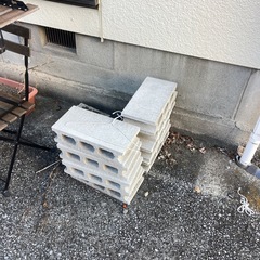 ブロック　コンクリート　セメントの画像