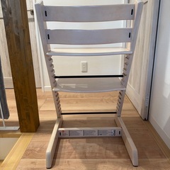 トリップトラップチェア ホワイトウォッシュ
の画像