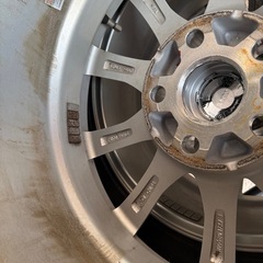 ハリアー　スタッドレスタイヤ　225 65 r17の画像