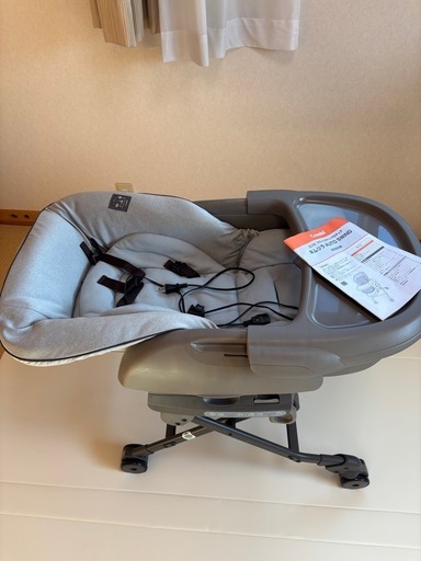 コンビ　ネムリラ AUTO SWING LM