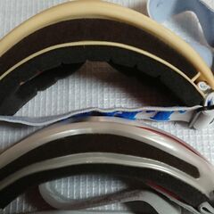 SWANS製のゴーグルケース2個・ゴーグル・付きの画像