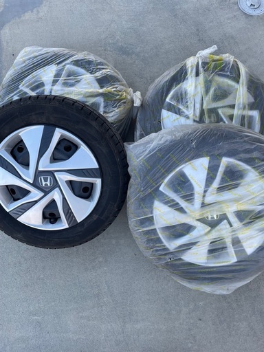 スタッドレス キャップ付き 4本