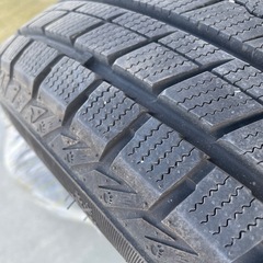 スタッドレス キャップ付き 4本の画像