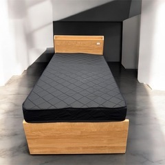 引出し4個付き　シングルベッドの画像