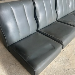 カウンターチェアの座面のみ4脚　ガレージや加工等に
の画像