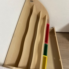 子供　本棚の画像