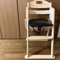 ハイチェア　カトージの画像