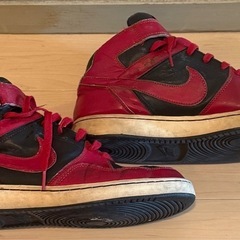 NIKE コルクテッドMIDの画像