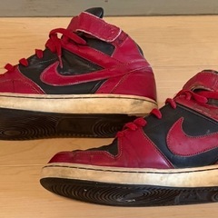 NIKE コルクテッドMIDの画像