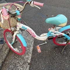 子供用自転車16インチの画像