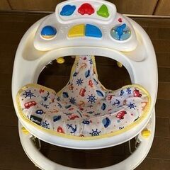 歩行器 Gウォーカーデラックス おもちゃプレート付きの画像