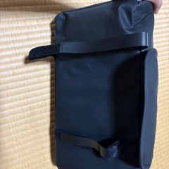 肘置き　物入れ
の画像