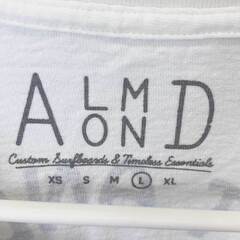 【未使用】Almond Surfboards & Design アーモンドサーフボードデザイン TWO FEET AND FIRRING 半袖 Tシャツ L ホワイト TS2107S ユニセックス USAコットンの画像