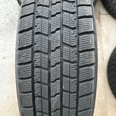 トヨタ ライズ スタッドレスタイヤ  195/65/R16　の画像