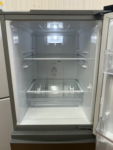 42 激安冷蔵庫!! AQUA 2020年 126L AQR-13J(S) 右開き