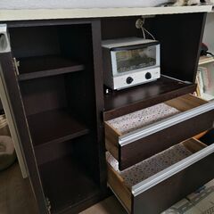 一人暮らし用　食器棚の画像