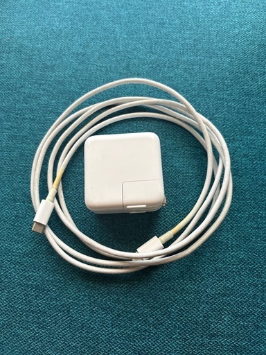 【箱無し】MacBook Air 20182018 (Retina, 13-inch, 2018) 純正アダプタ/ケーブル有