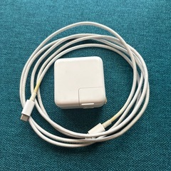 【箱無し】MacBook Air (Retina, 13-inch, 2018) 純正アダプタ/ケーブル有の画像
