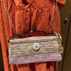 がま口ショルダーバッグ ピンク系の画像