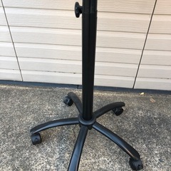 業務用ホワイトボード　キャスター付き　の画像