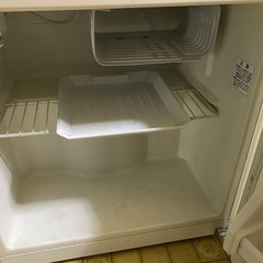ハイアール小型冷蔵庫の画像