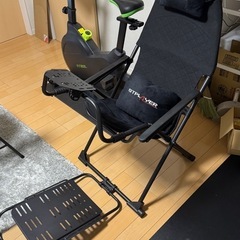 レーシングコックピットの画像