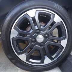 ダイハツ純正15インチアルミホイル＆タイヤの画像