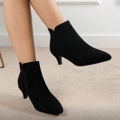 新品　未使用　ショートブーツ　黒　24cm の画像